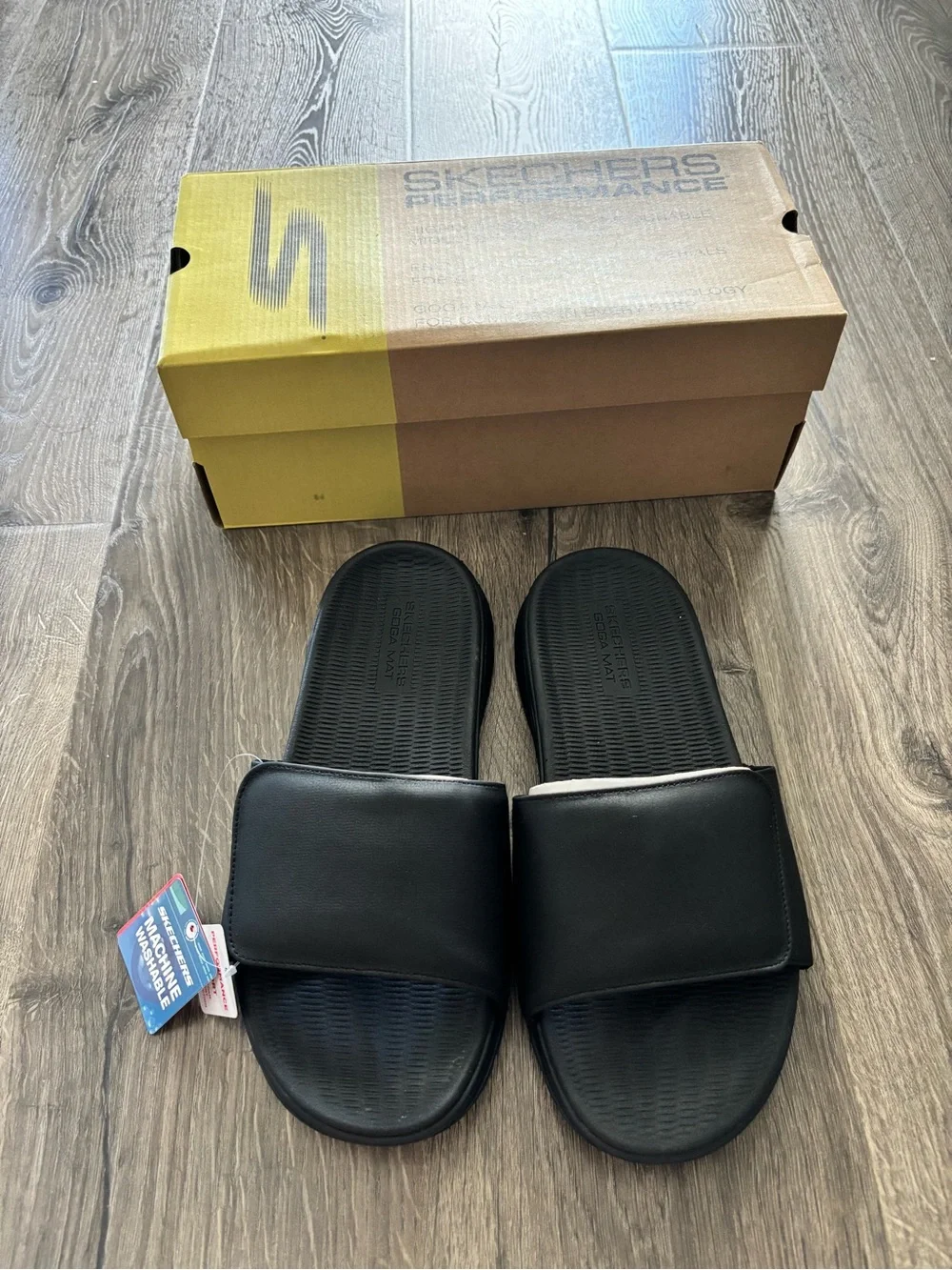 BNIB Sketchers Go Consistent Sandal Black Size Men’s 12 Extra Wide Fit • 2